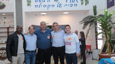 ביקור המנכ״ל מאיר דהן וממ רהע זהר בלום יחד עם סגם רהע אמיתי כהן ומנכל חוויות גולן ביטון במתנס קרית מ